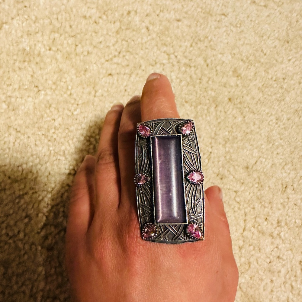 Beautiful Purple Statement Ring - New - image 2